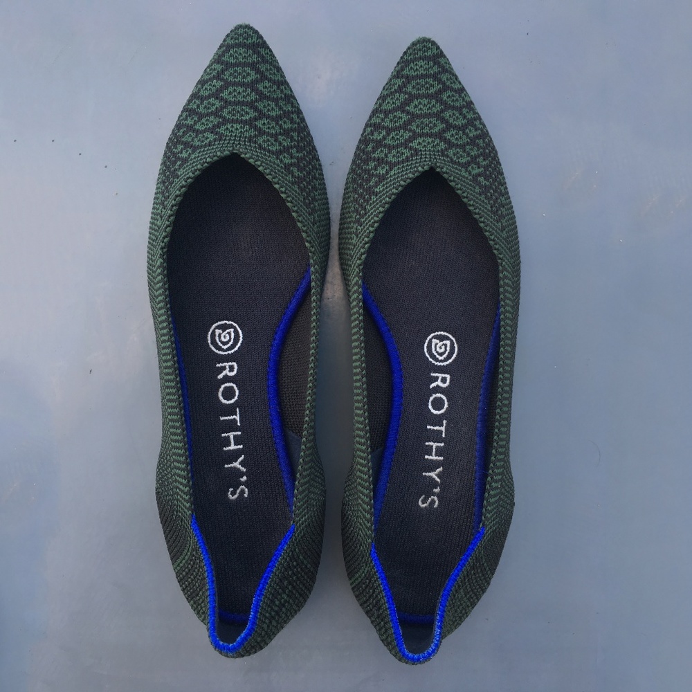 🐍Rare & Retired Rothy's Green Python The Point